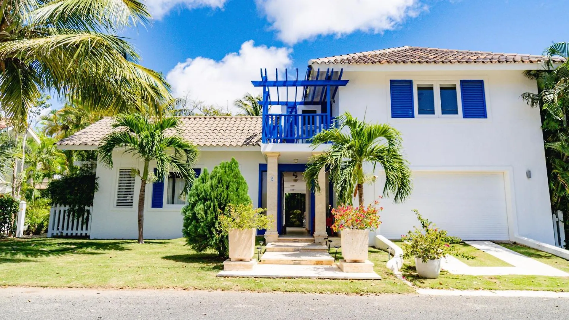 A Guest Dream Villa Blue Punta Cana Village